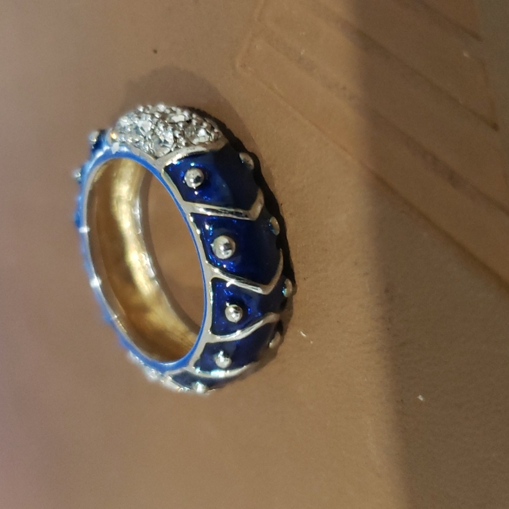 Stack RINGS Ring Set SIZE 6 BEAUTIFUL NWOT Stack ring - Picture 5 of 7